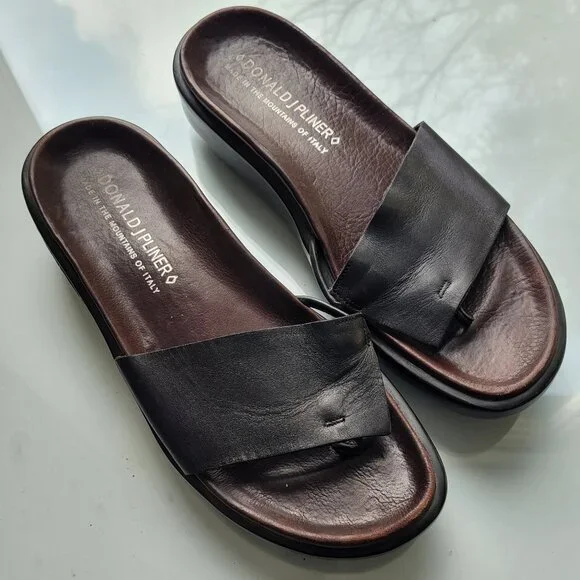 Donald J Pliner Brown Leather Slides Women's Sz 7 M - Picture 3 of 10